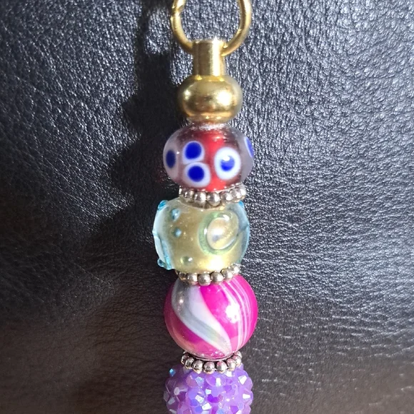 Handmade Multicolor Beaded Keychain Charm Bag Purse Jewelry - Picture 5 of 5